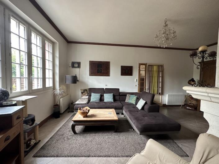 Image No.2-Maison de 4 chambres à vendre à Montguyon