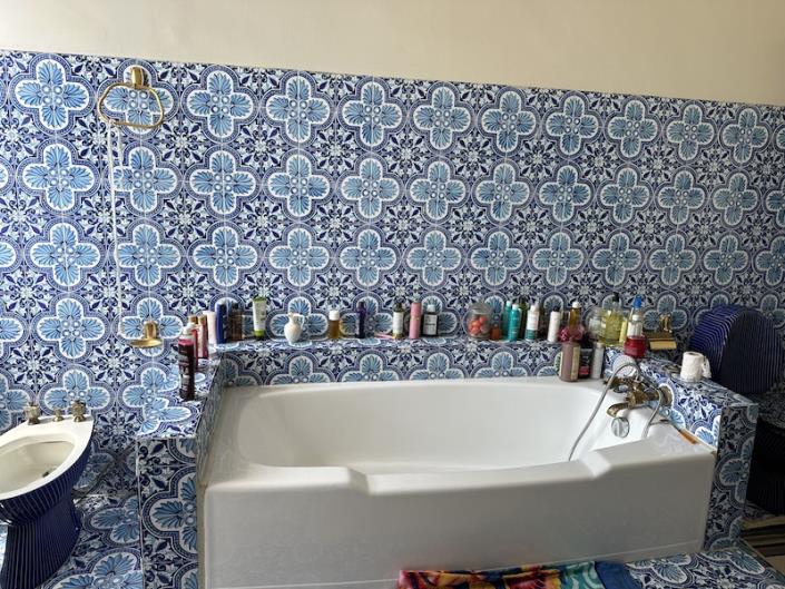 Image No.10-6 Bed Chateaux for sale