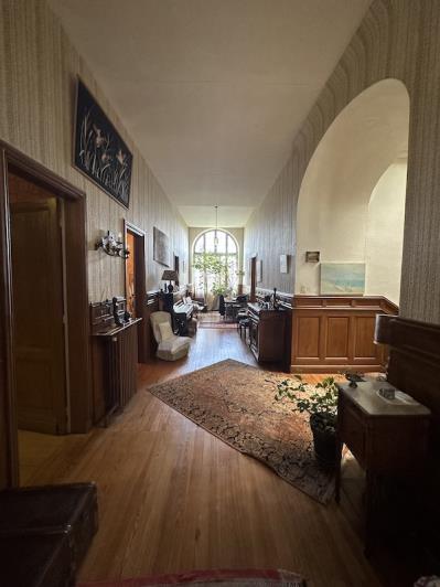 Image No.11-6 Bed Chateaux for sale