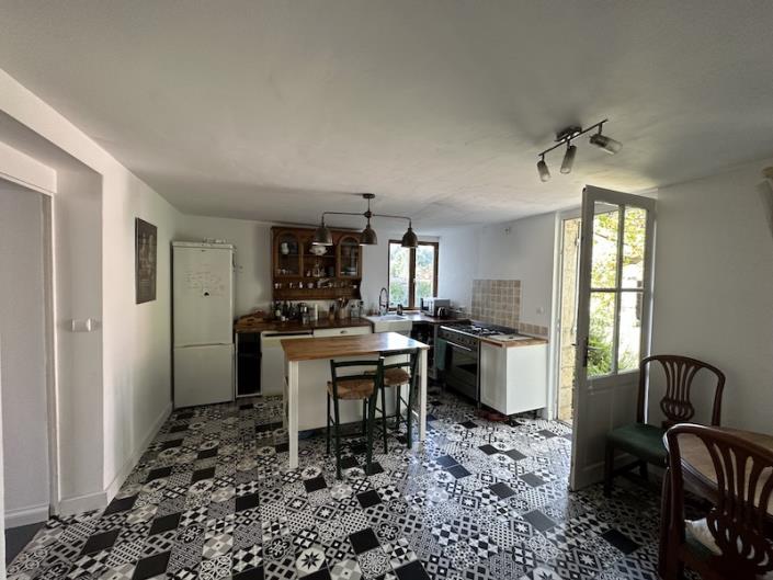 Image No.2-Maison de ville de 3 chambres à vendre à Aubeterre-sur-Dronne