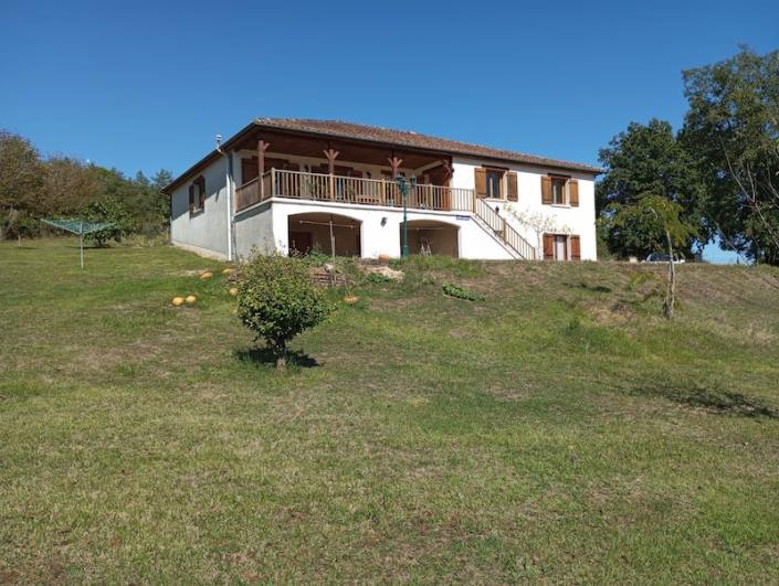 Image No.1-Maison de campagne de 4 chambres à vendre à Chantérac