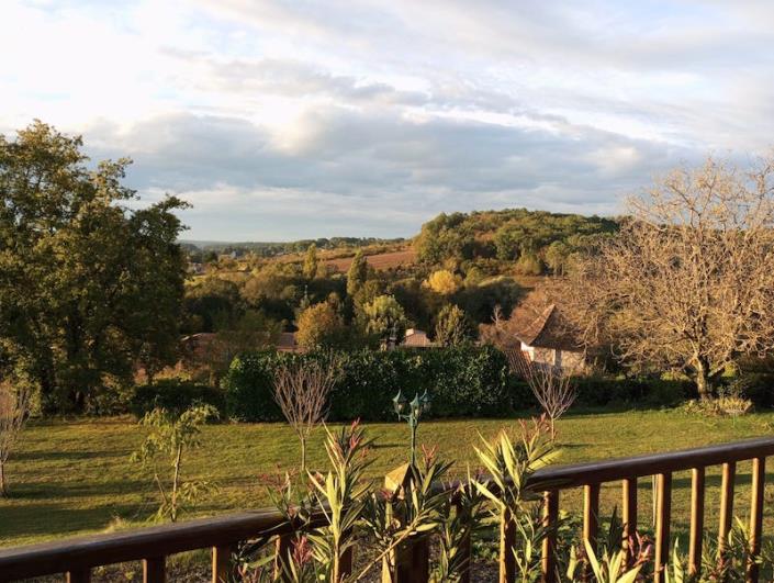 Image No.2-Maison de campagne de 4 chambres à vendre à Chantérac