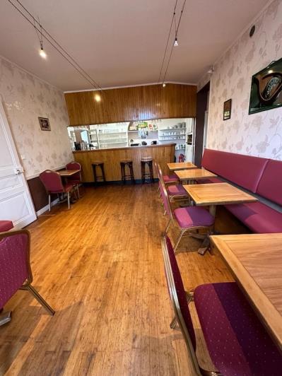 Image No.9-18 Bed Commercial for sale