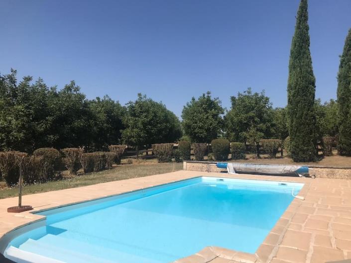 Image No.2-Maison de campagne de 5 chambres à vendre à Salles-Lavalette