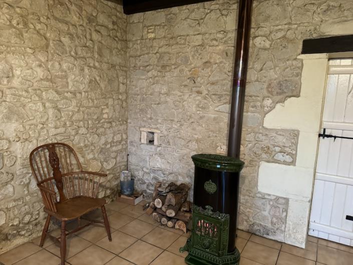 Image No.9-2 Bed Country House for sale