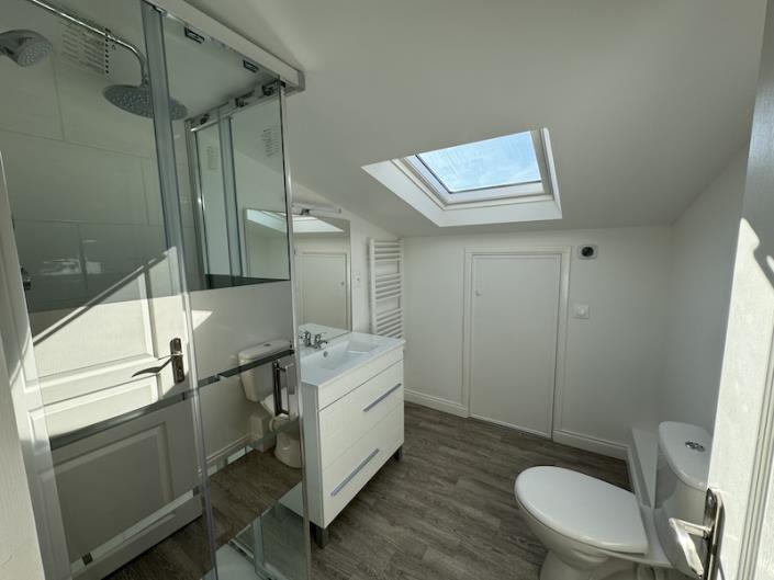 Image No.5-2 Bed Cottage for sale