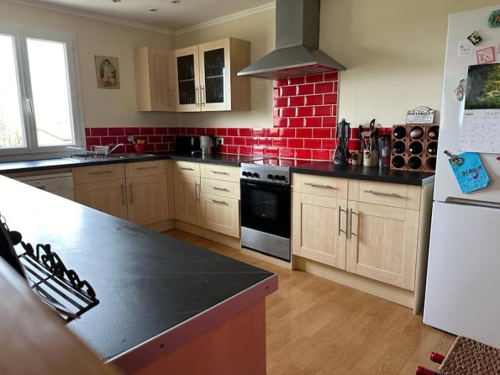 Image No.2-Bungalow de 3 chambres à vendre à Saint-Severin