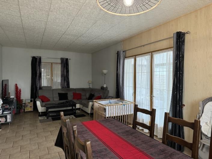 Image No.12-Ferme de 3 chambres à vendre à Montguyon