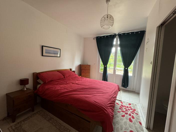 Image No.11-Maison de campagne de 15 chambres à vendre à Brie-sous-Mortagne