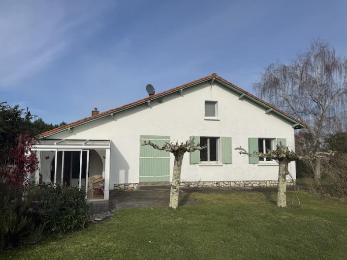 Image No.1-Ferme de 5 chambres à vendre à La Genétouze