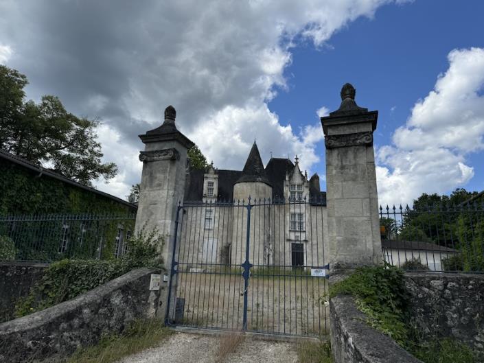 Image No.6-2 Bed House for sale