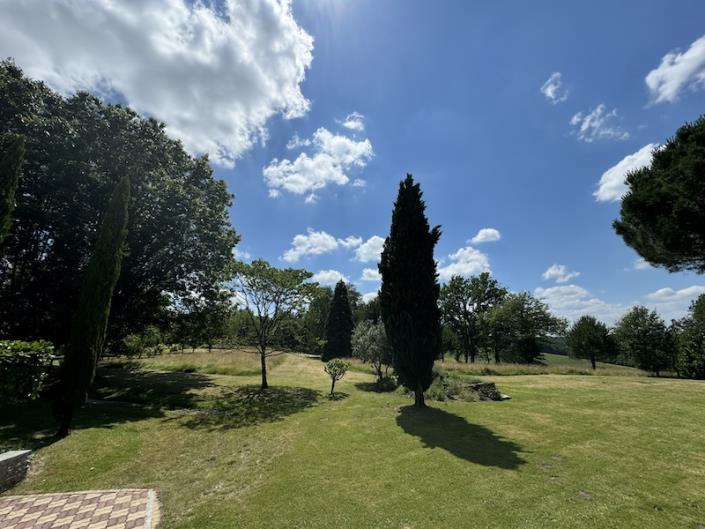 Image No.5-Maison de campagne de 4 chambres à vendre à Montmoreau-Saint-Cybard