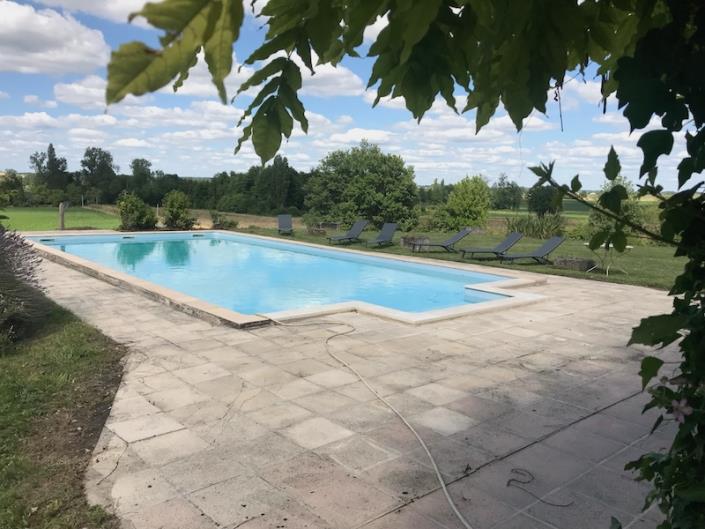 Image No.2-Maison de campagne de 10 chambres à vendre à Verteillac