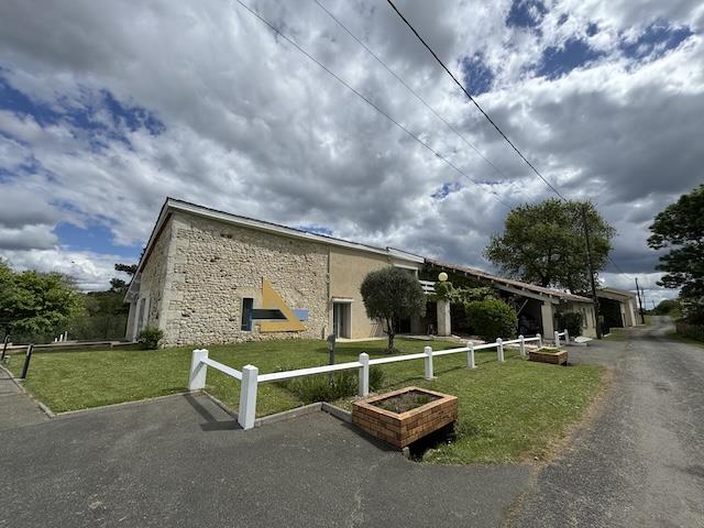 Image No.2-6 Bed Country House for sale