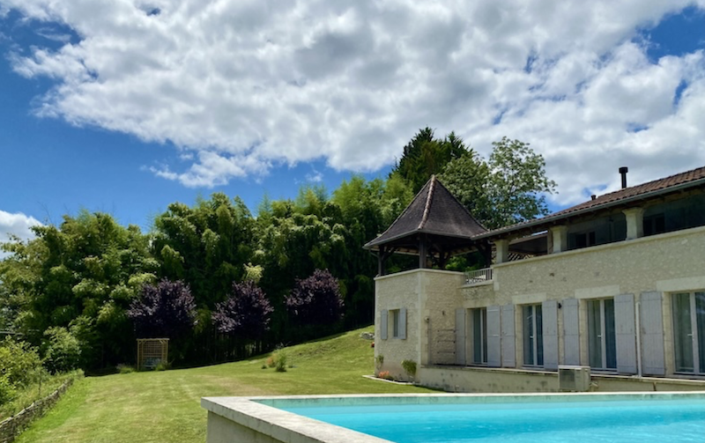 Image No.2-Villa / Détaché de 5 chambres à vendre à Aubeterre-sur-Dronne