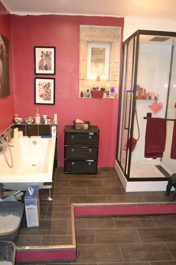 Image No.6-Maison de ville de 2 chambres à vendre à La Rochebeaucourt-et-Argentine