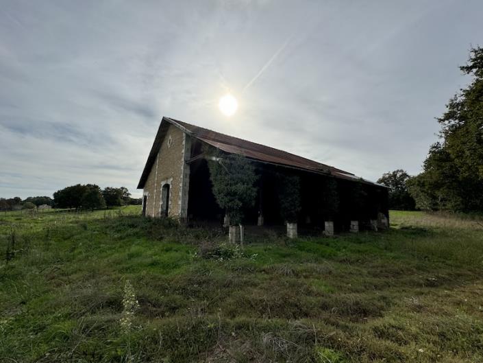 Image No.4-Grange à vendre à Montguyon