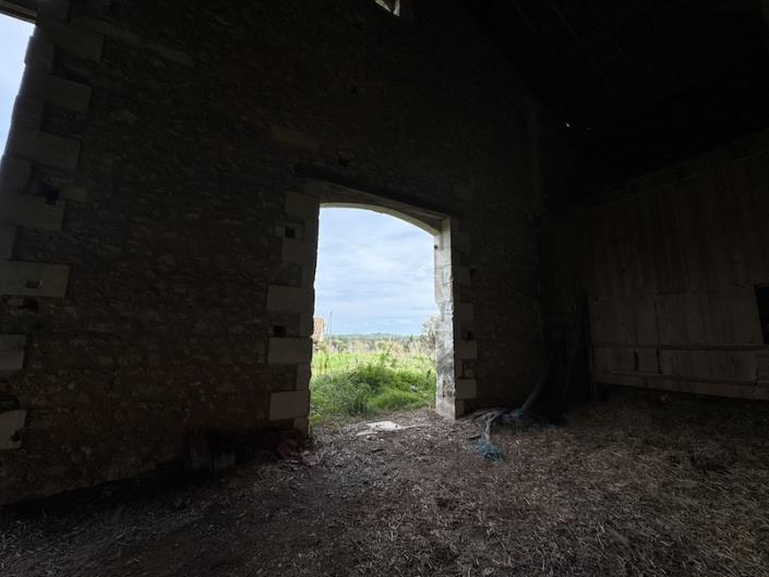 Image No.5-Grange à vendre à Montguyon