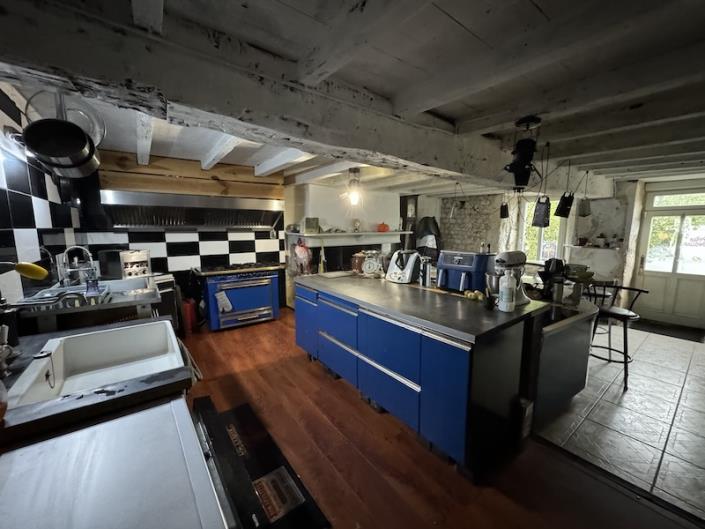 Image No.4-Manoir de 8 chambres à vendre à Chillac