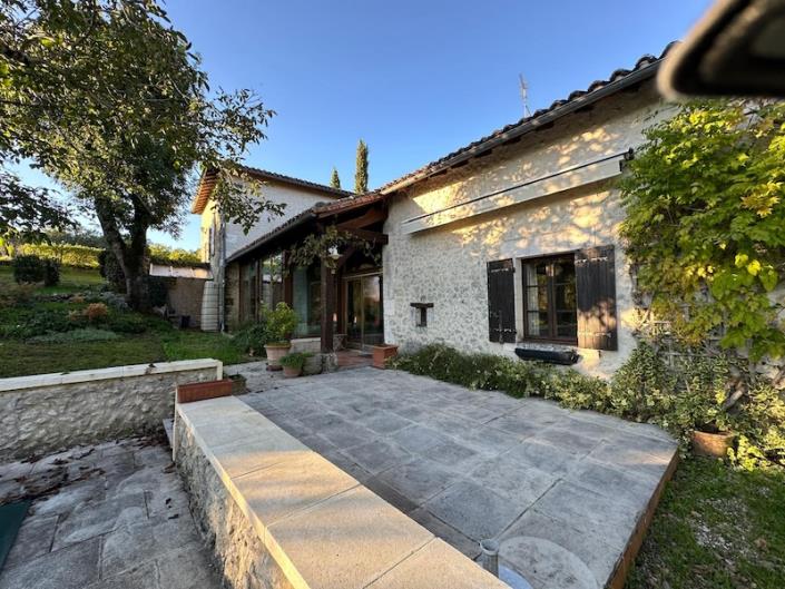 Image No.12-5 Bed Country House for sale