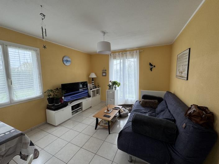 Image No.2-Bungalow de 3 chambres à vendre à Montguyon