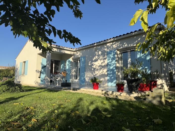 Image No.1-Bungalow de 3 chambres à vendre à Montguyon