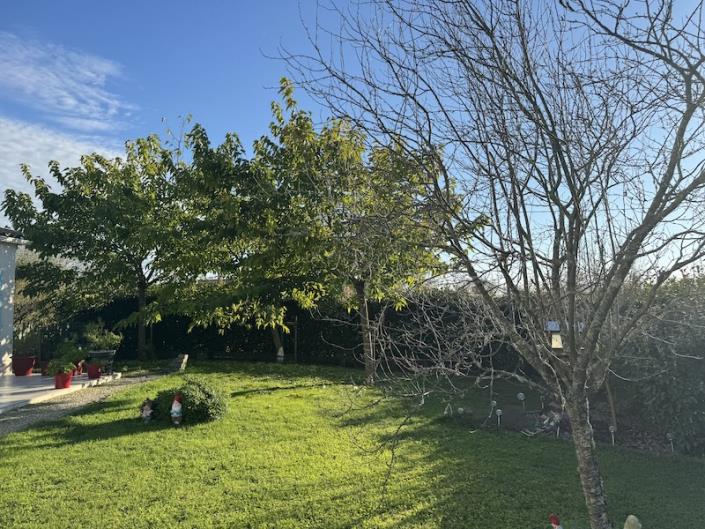 Image No.3-Bungalow de 3 chambres à vendre à Montguyon