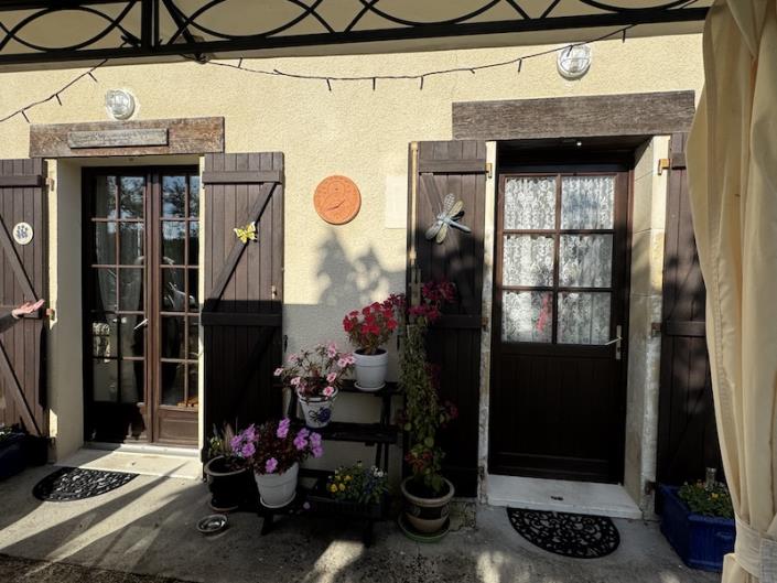 Image No.9-3 Bed House for sale