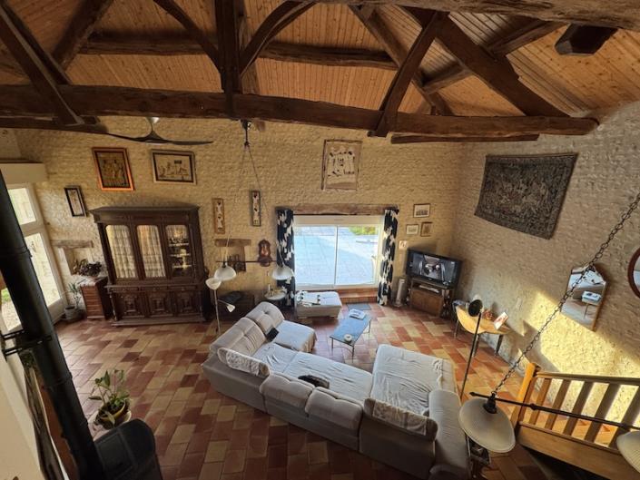 Image No.3-Maison de campagne de 3 chambres à vendre à Chevanceaux