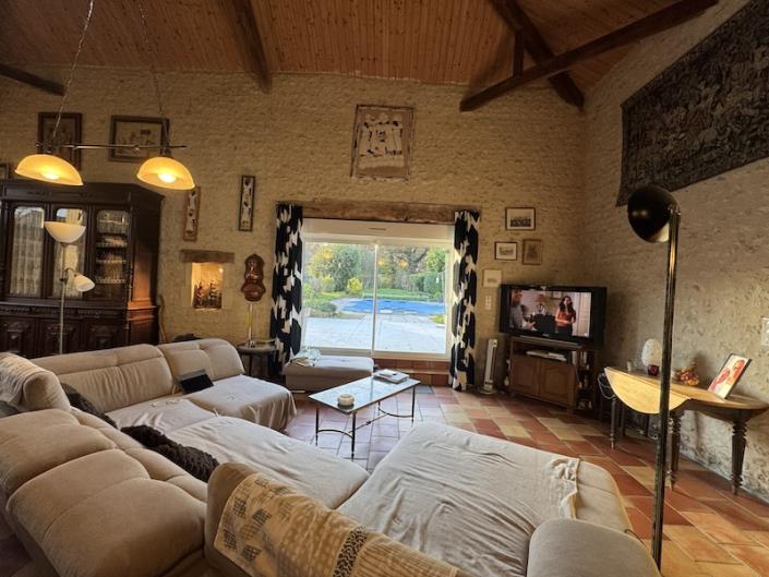 Image No.5-3 Bed House for sale