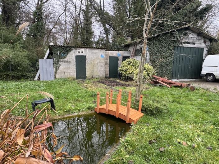 Image No.7-Chalet de 1 chambre à vendre à Chalais