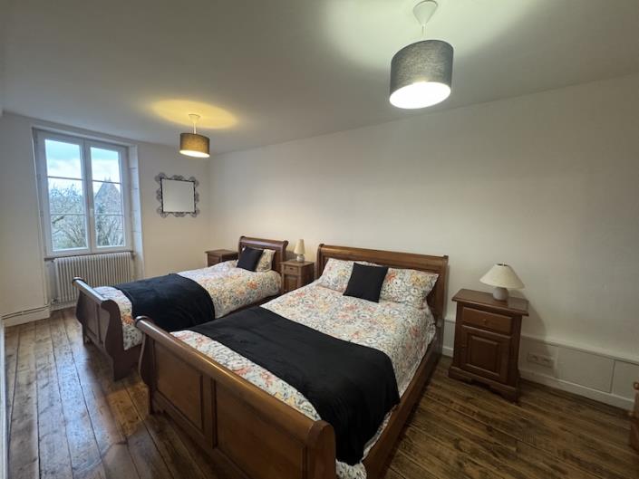 Image No.6-3 Bed Village House for sale