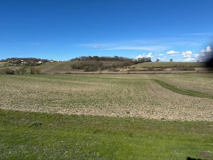 Image No.11-Maison de campagne de 4 chambres à vendre à Salles-Lavalette