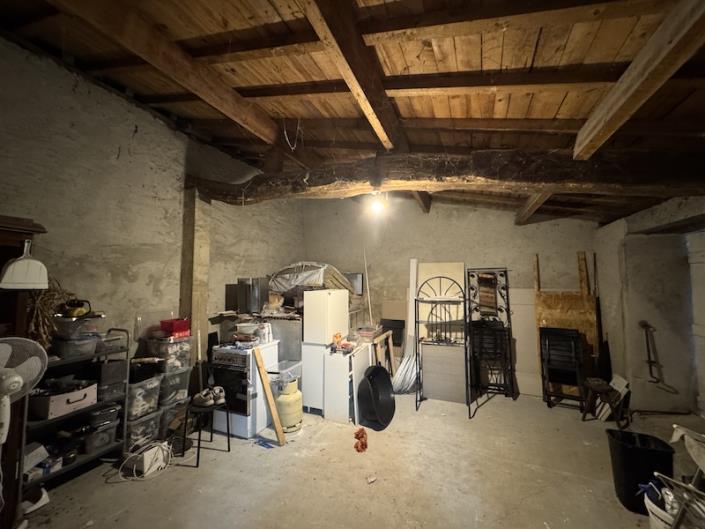 Image No.9-3 Bed House for sale