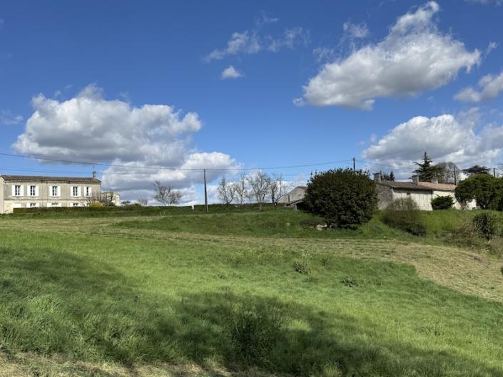Image No.1-Propriété de pays de 4 chambres à vendre à Libourne