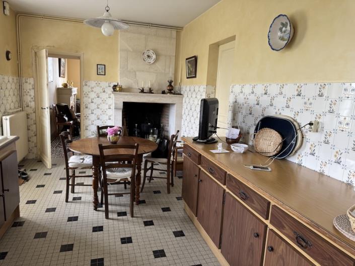 Image No.7-4 Bed Country Property for sale