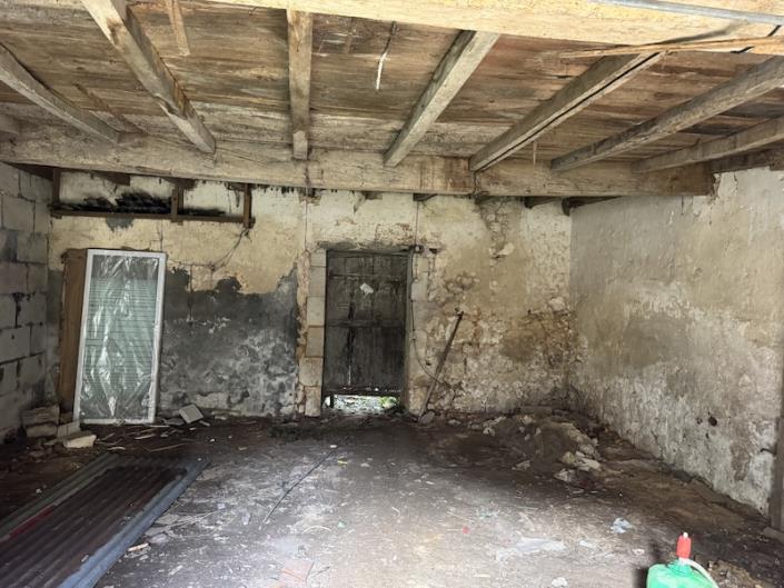 Image No.2-Grange à vendre à Montguyon