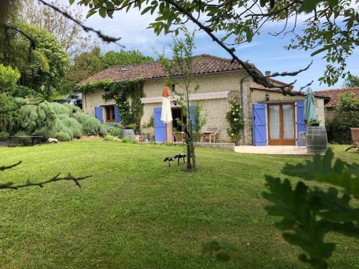 Image No.1-Maison de campagne de 2 chambres à vendre à Salles-Lavalette