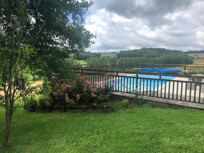 Image No.4-2 Bed Country House for sale