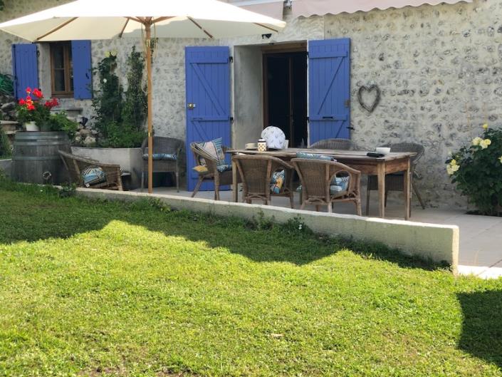 Image No.8-2 Bed Country House for sale