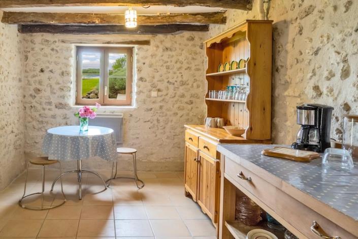 Image No.12-2 Bed Country House for sale