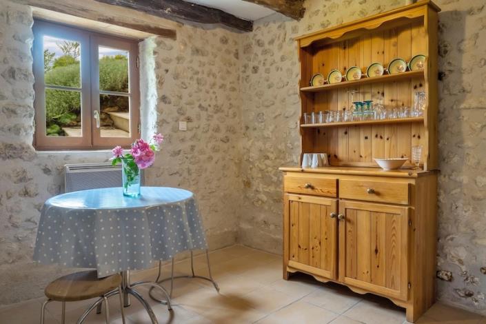 Image No.2-Maison de campagne de 2 chambres à vendre à Salles-Lavalette