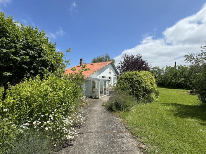 Image No.3-Maison de campagne de 5 chambres à vendre à Saint-Aigulin