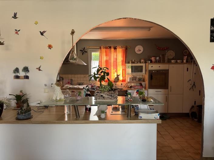 Image No.2-4 Bed Bungalow for sale