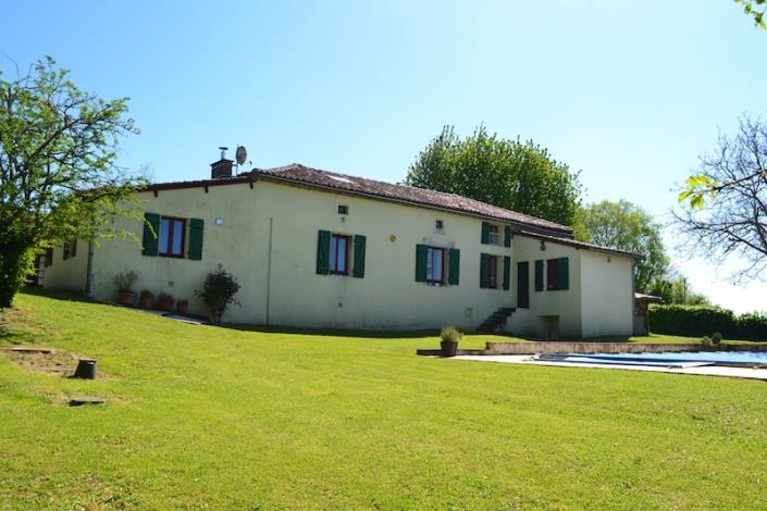 Image No.1-Propriété de pays de 4 chambres à vendre à Salles-Lavalette