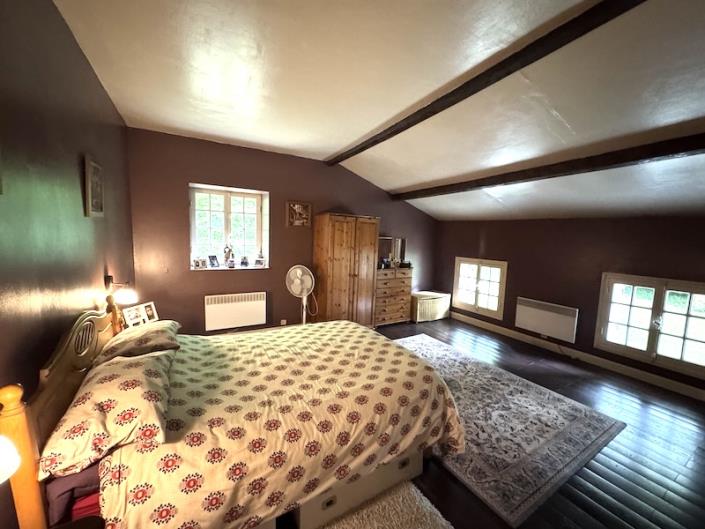 Image No.11-4 Bed Country House for sale