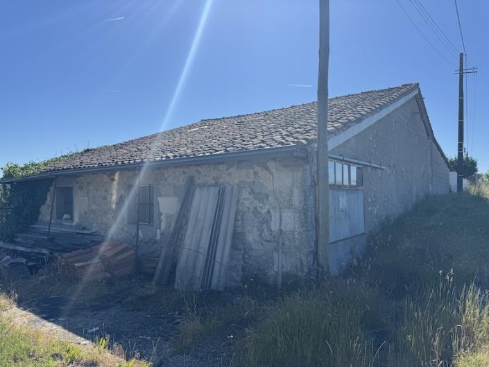 Image No.1-Barn for sale