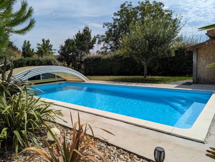 Image No.2-4 Bed House for sale