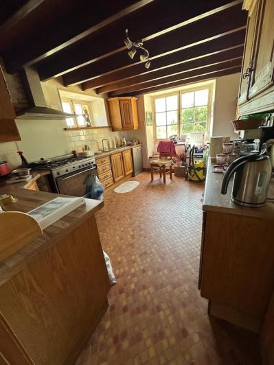 Image No.4-4 Bed House for sale