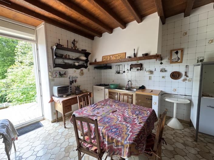 Image No.4-4 Bed House for sale